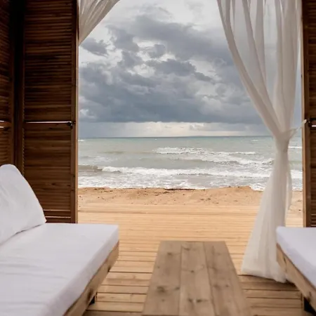 Thalassa Beach Private Pool *